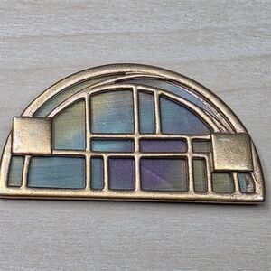 BOOK PIECE! 1985 Vintage MONET All That Jazz Gold Tone Brooch